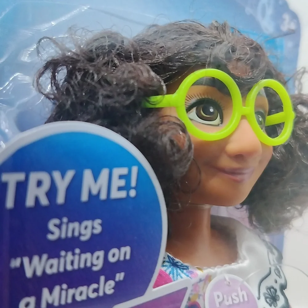 Disney Encanto Singing Mirabel Madrigal With Candle, 11-Inch Doll SEALED